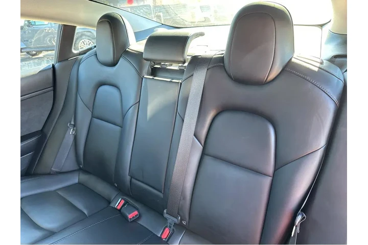 $21477 : 2021 Model 3 Standard Range P image 10