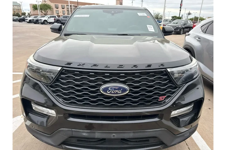 $26722 : Ford Explorer 2021 AWD ST 4d image 7