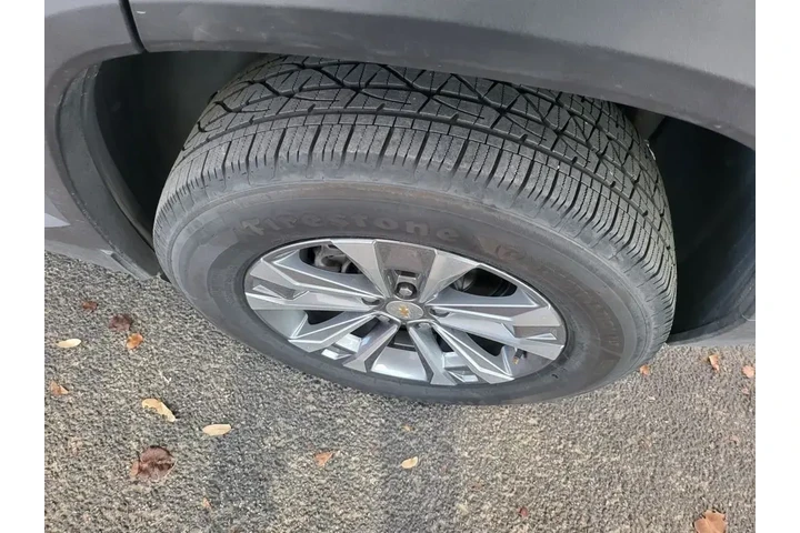 $23997 : Chevrolet Equinox 2025 LT 4d image 5