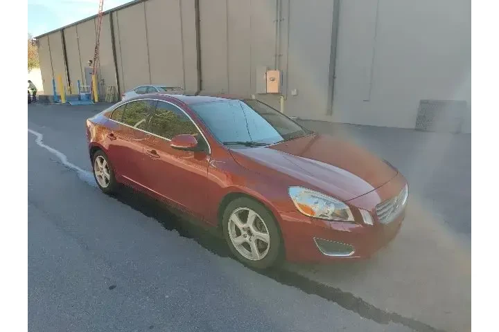 $6999 : Volvo S60 2012 T5 4dr Sedan image 1