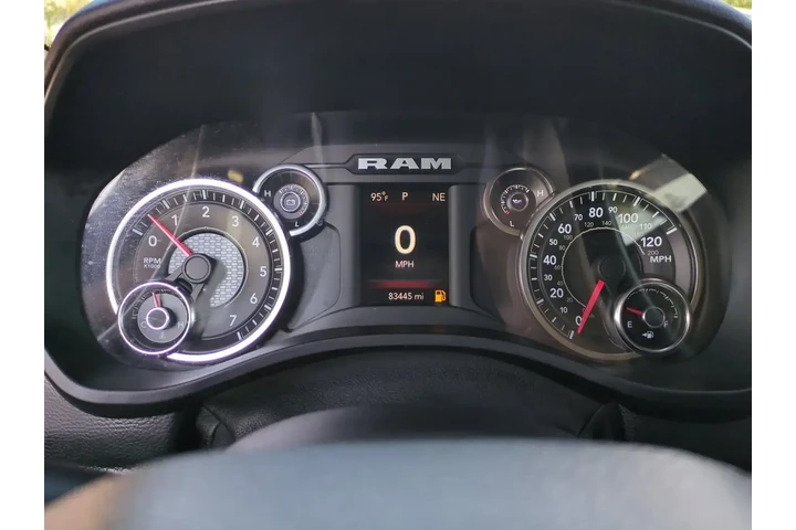 Ram 1500 2019 4x2 Big Horn 4 image 10