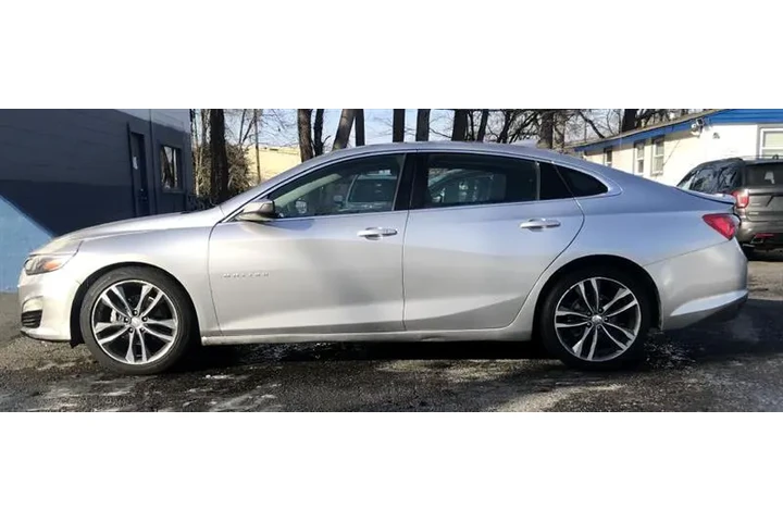 $16125 : 2020 Malibu image 3