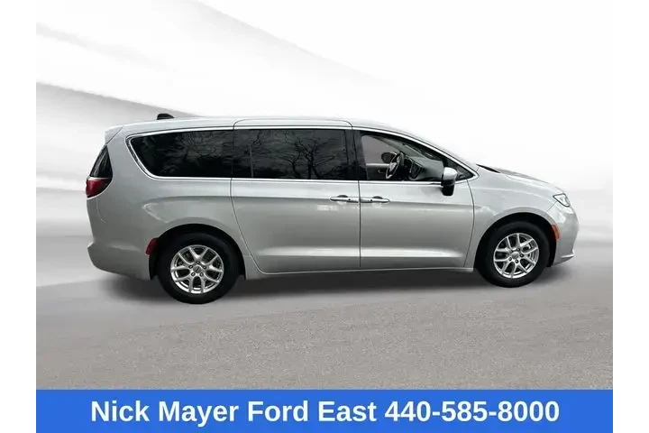 $25284 : Chrysler Pacifica 2023 Touri image 8