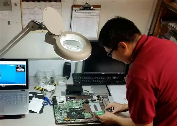 Curso Reparacion Laptops/PCs image 1