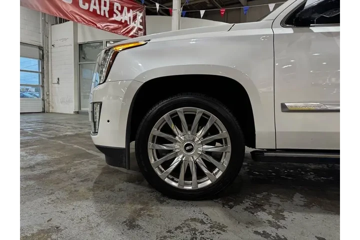 $31865 : 2017 CADILLAC Escalade Platin image 5