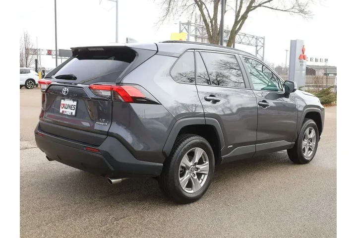 $26277 : Toyota RAV4 Hybrid 2024 AWD image 10