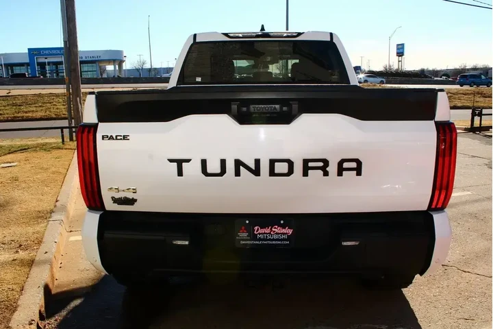 $39350 : Toyota Tundra 2022 4x4 SR5 4 image 9
