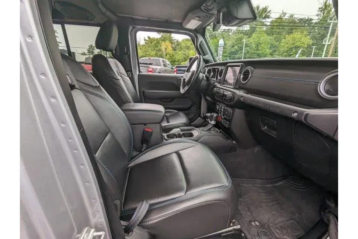 $29988 : Jeep Wrangler Unlimited 2021 image 10