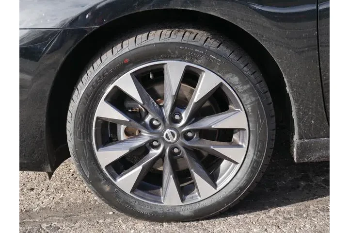 $11499 : Nissan Sentra 2017 SR TURBO image 9