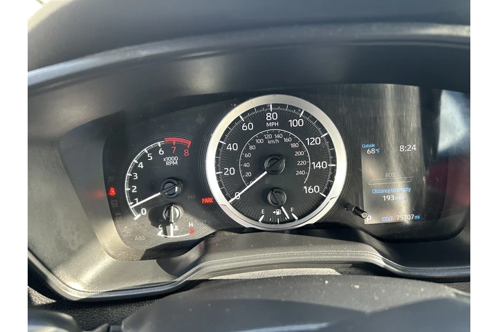 $16700 : 2021 Toyota Corolla LE image 9