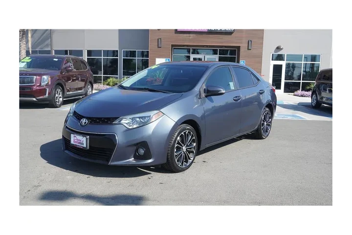 $14984 : 2014 Corolla S Premium Sedan image 2