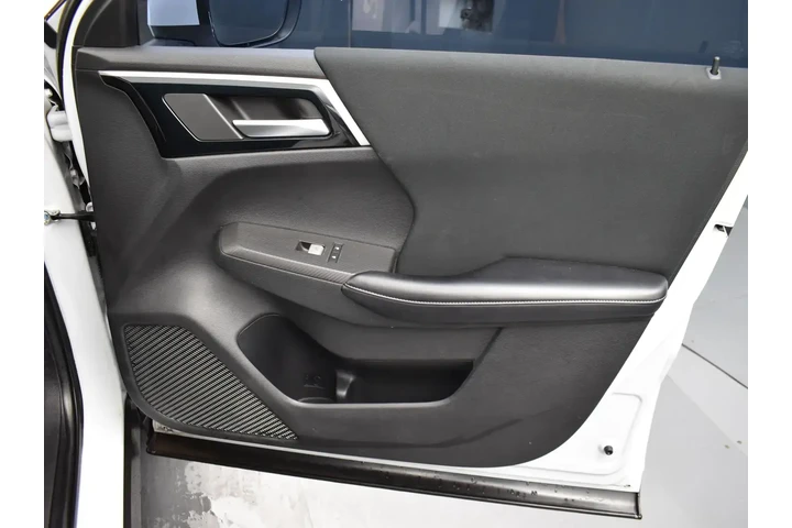 $17495 : Mitsubishi Outlander 2022 AW image 6