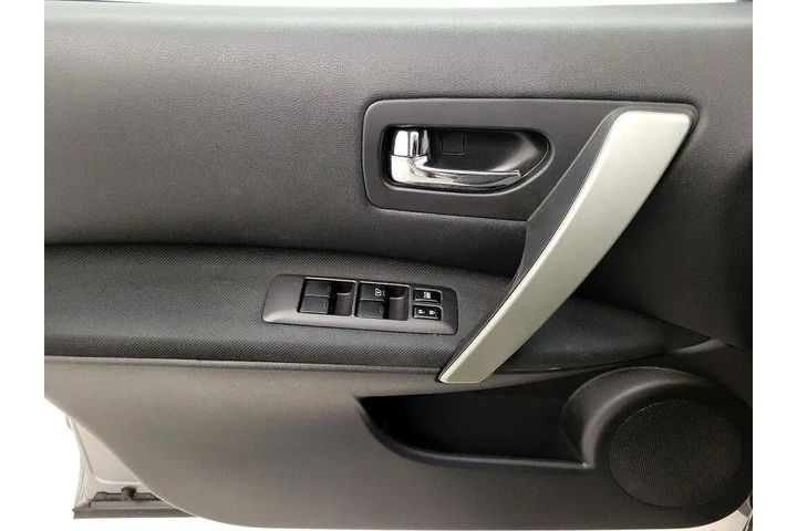 $11998 : Nissan Rogue Select 2014 S 4 image 4