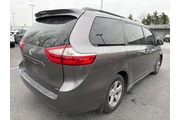 $23000 : Toyota Sienna 2019 LE 7-Pass thumbnail
