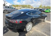 $23990 : Tesla Model S 2017 AWD 60D 4 thumbnail