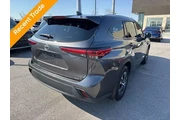 $31999 : Toyota Highlander 2022 XLE 4 thumbnail