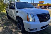 $13995 : 2010 Escalade ESV Platinum Ed thumbnail