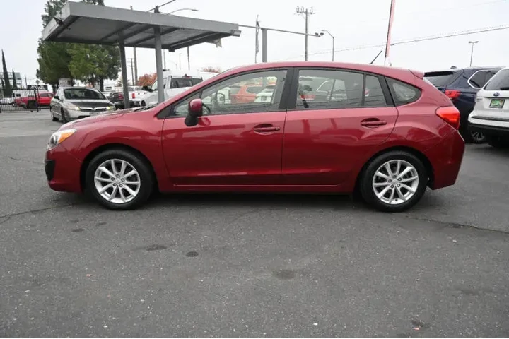 $12998 : 2013 Impreza 2.0i Premium image 4