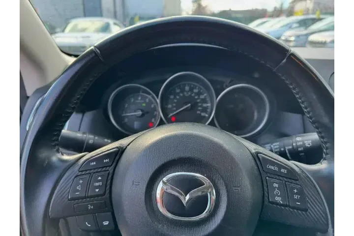 2016 MAZDA CX-52016 MAZDA CX-5 image 9