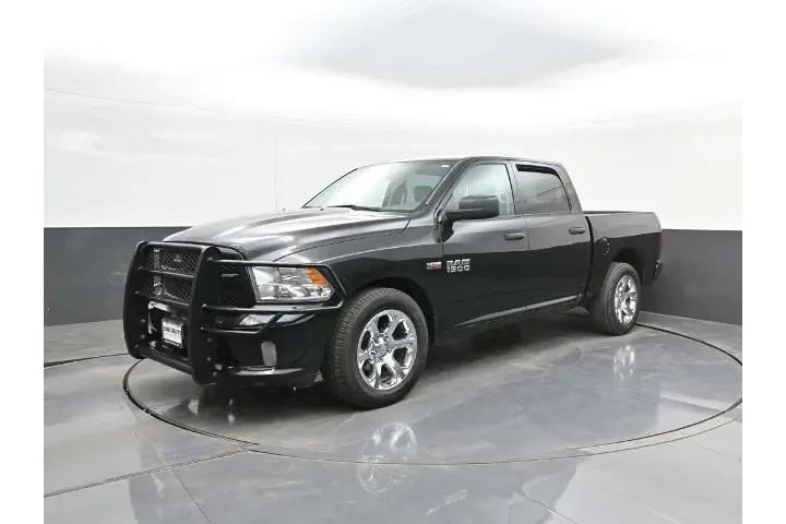 $18491 : Ram 1500 2017 4x2 Express 4d image 1