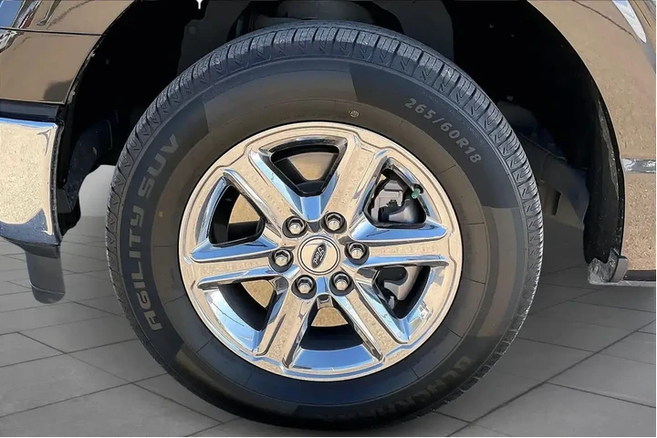 $39662 : Ford F-150 2024 4x2 XLT 4dr image 10