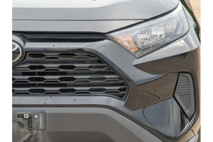 $21441 : Toyota RAV4 2021 LE 4dr SUV image 9