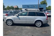$6550 : 2007 V50 2.4i thumbnail