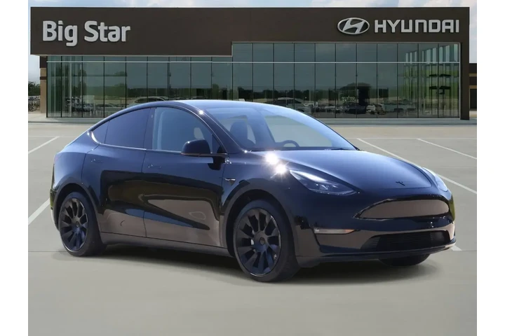 $32788 : Tesla Model Y 2023 AWD 4dr C image 6