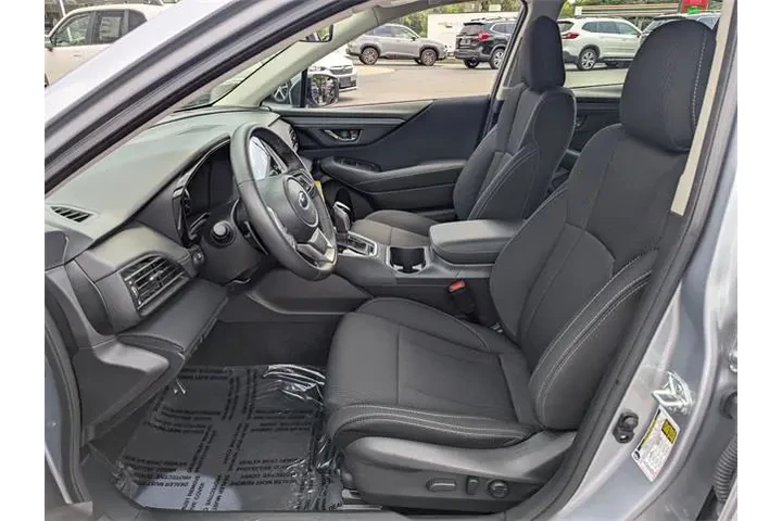 $26985 : Subaru Legacy 2025 AWD Premi image 8
