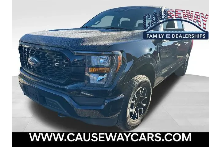 $36098 : Ford F-150 2023 4x4 XL 4dr S image 1