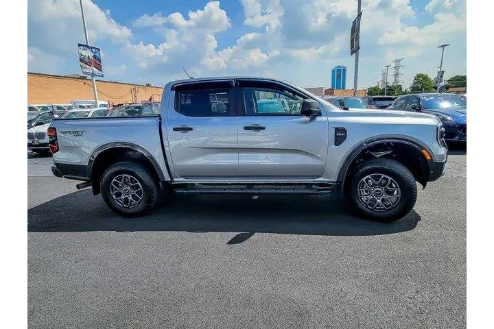 $37748 : Ford Ranger 2024 4x4 XLT 4dr image 9