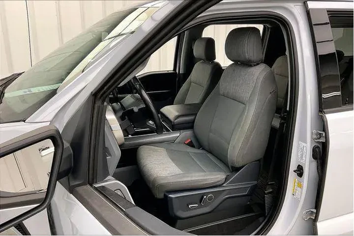 $32990 : Ford F-150 2021 4x4 XLT 4dr image 8