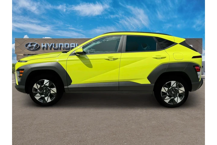 $23499 : Hyundai KONA 2025 AWD SEL 4d image 3