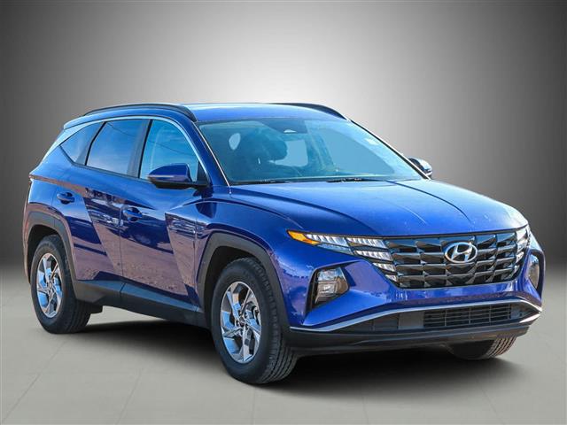 $21299 : Pre-Owned 2022 Hyundai Tucson image 3