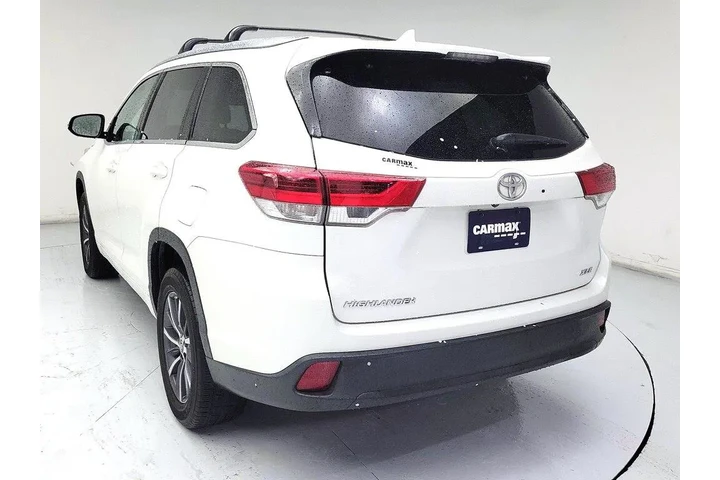 $26998 : Toyota Highlander 2017 XLE 4 image 7