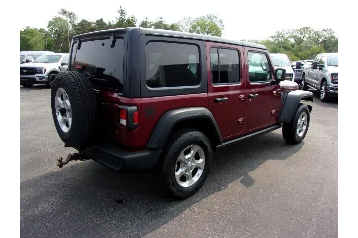$30980 : Jeep Wrangler Unlimited 2021 image 7