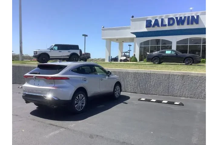 $26950 : Toyota Venza 2022 AWD LE 4dr image 7