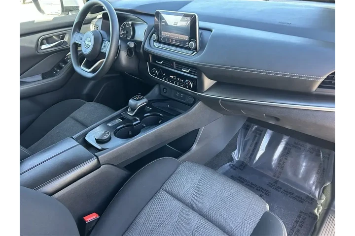 $17893 : Nissan Rogue 2024 AWD SV 4dr image 8