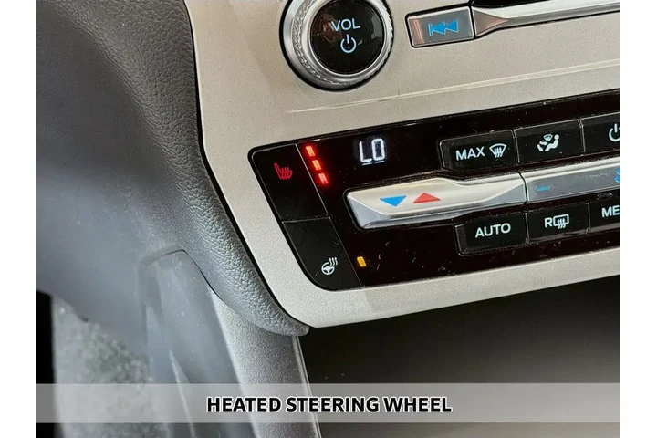 $17769 : Ford Explorer 2020 AWD XLT 4 image 5