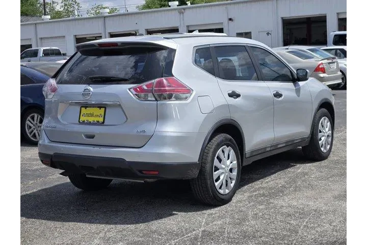 $8991 : Nissan Rogue 2016 AWD S 4dr image 5