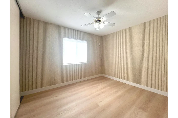 $1400 : Rancho Cucamonga Renta image 5