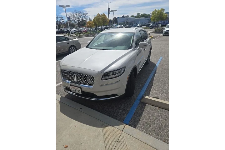 $33679 : Lincoln Nautilus 2023 AWD St image 1