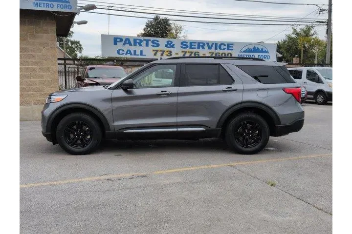 $25997 : Ford Explorer 2022 AWD XLT 4 image 7