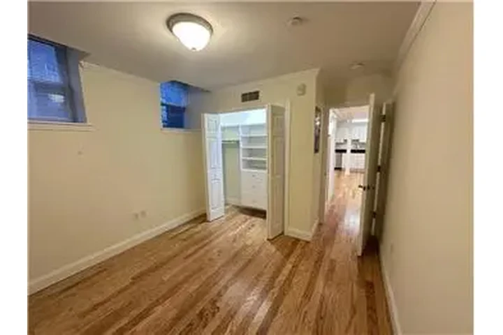 $2885 : Rental property with 1 bedro image 3