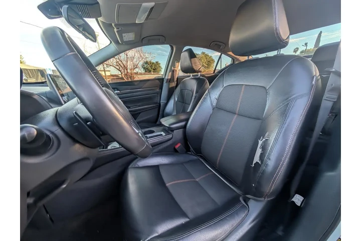 $12995 : 2020 Altima 2.5 SR image 6