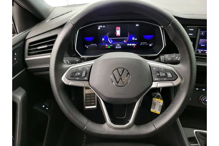 $17998 : Volkswagen Jetta 2024 Sport image 10