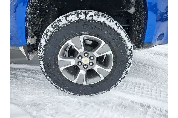 $28000 : Chevrolet Colorado 2019 4x4 image 9