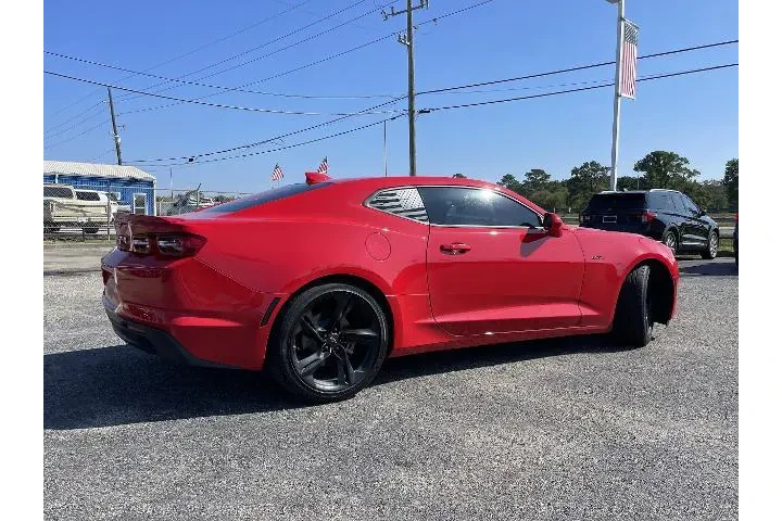 $35372 : Chevrolet Camaro 2021 SS 2dr image 2