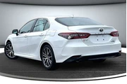 $26000 : Toyota Camry Hybrid 2023 XLE thumbnail