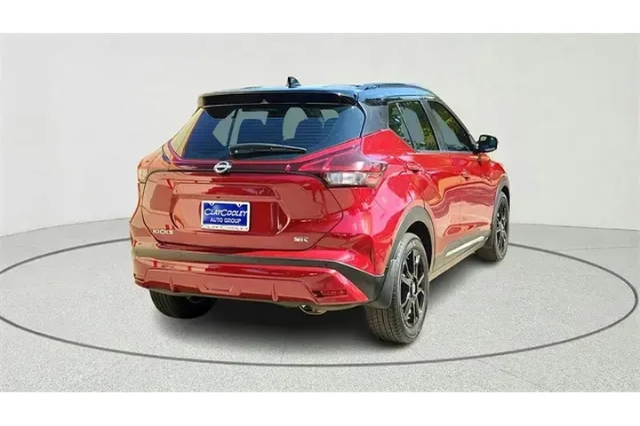 $16967 : Nissan Kicks 2022 SR 4dr Cro image 3